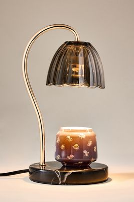 Scalloped Glass Candle Warmer Lamp
