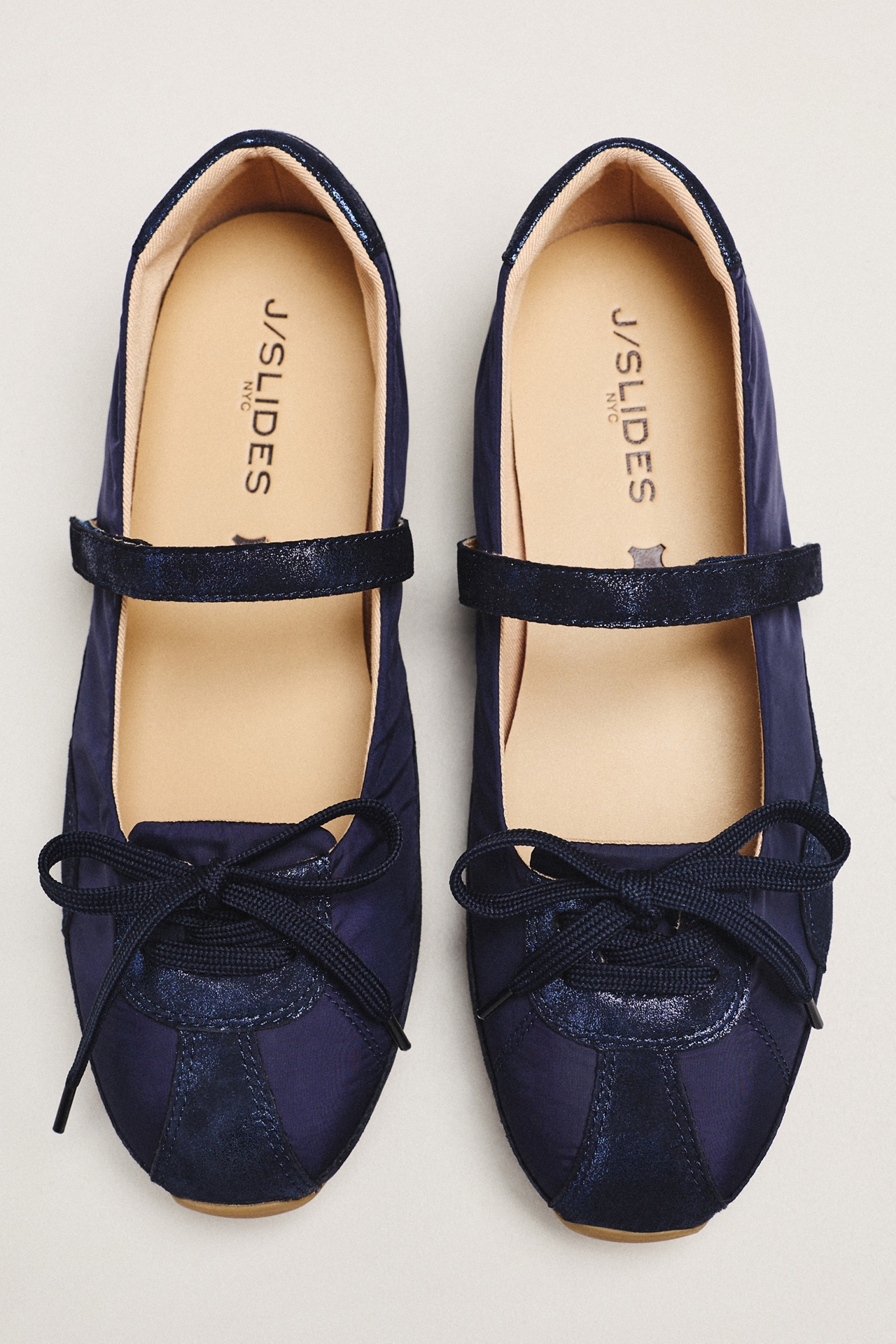 J Slides Pavia Mary jane Sneakers