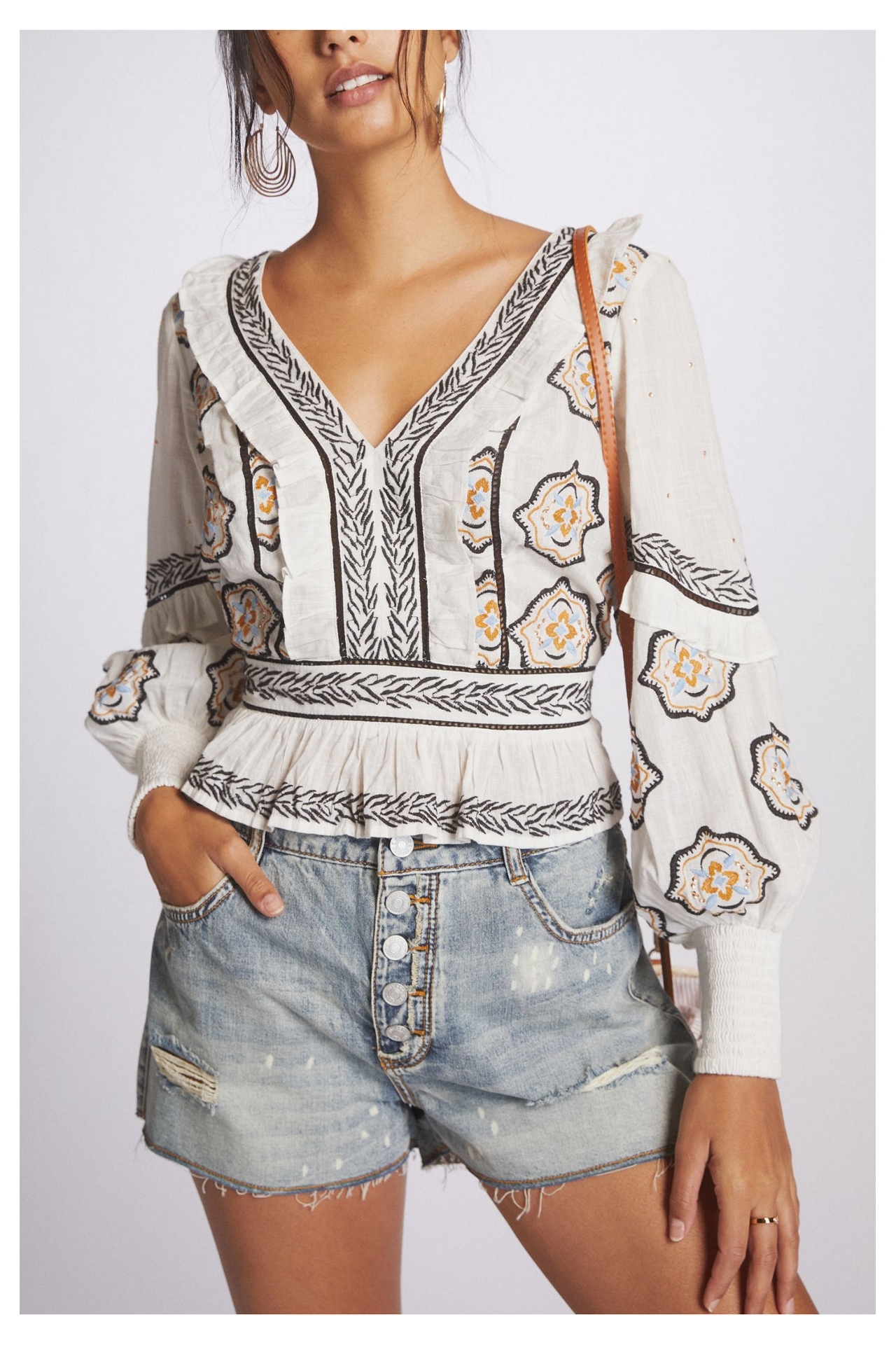 Pilcro The Low-Slung Cut-Off Denim Shorts