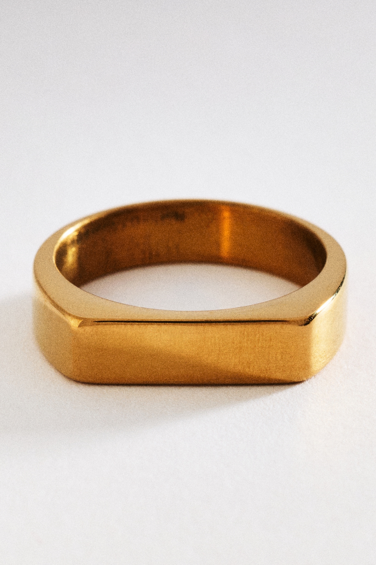 Water-Resistant Angled Ring