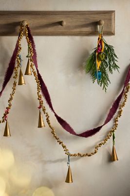 Golden Jingle Bells Garland