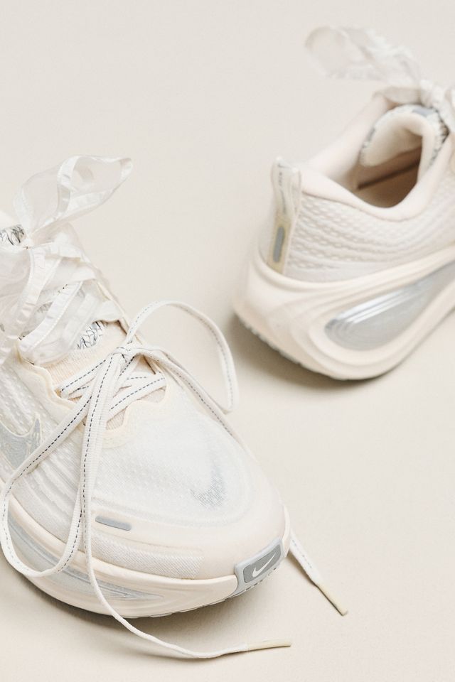 Nike Vomero Plus Sneakers #2