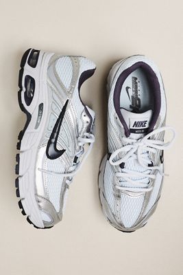 Nike Air Max Moto 2K Sneakers