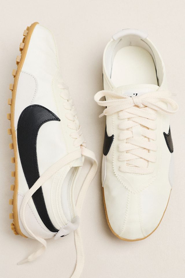 Nike Moon Shoe Sneakers #1