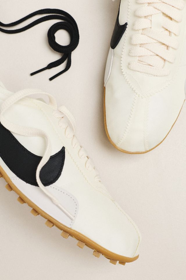 Nike Moon Shoe Sneakers #2