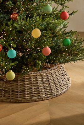 Woven Rattan Tree Skirt, Large