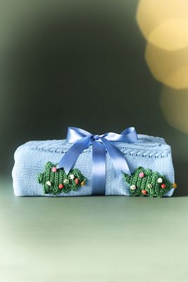 Lillian 100% Cotton Knit Icon Throw Blanket