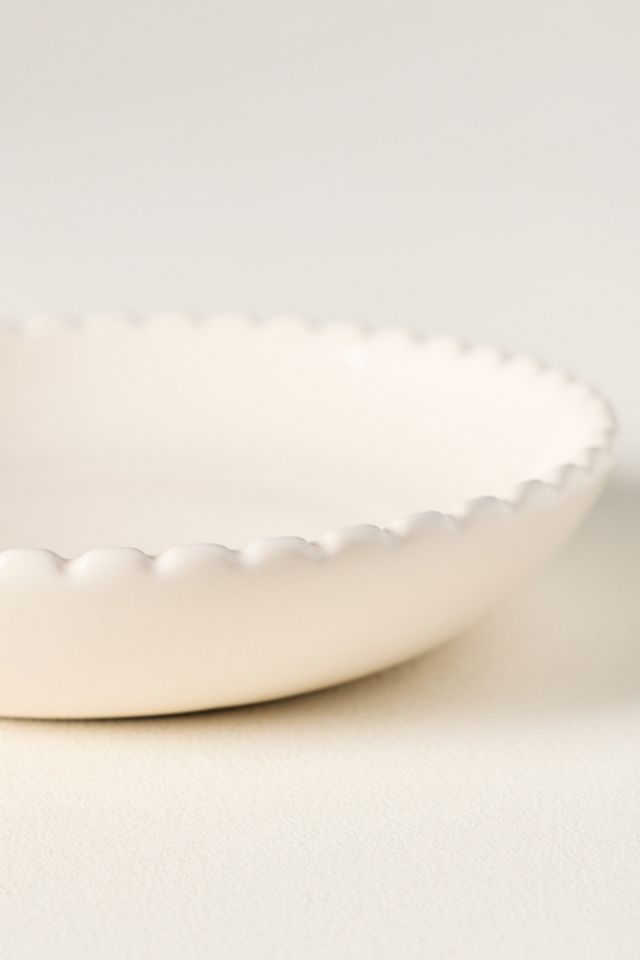 Scalloped Edge Cat Saucer #1