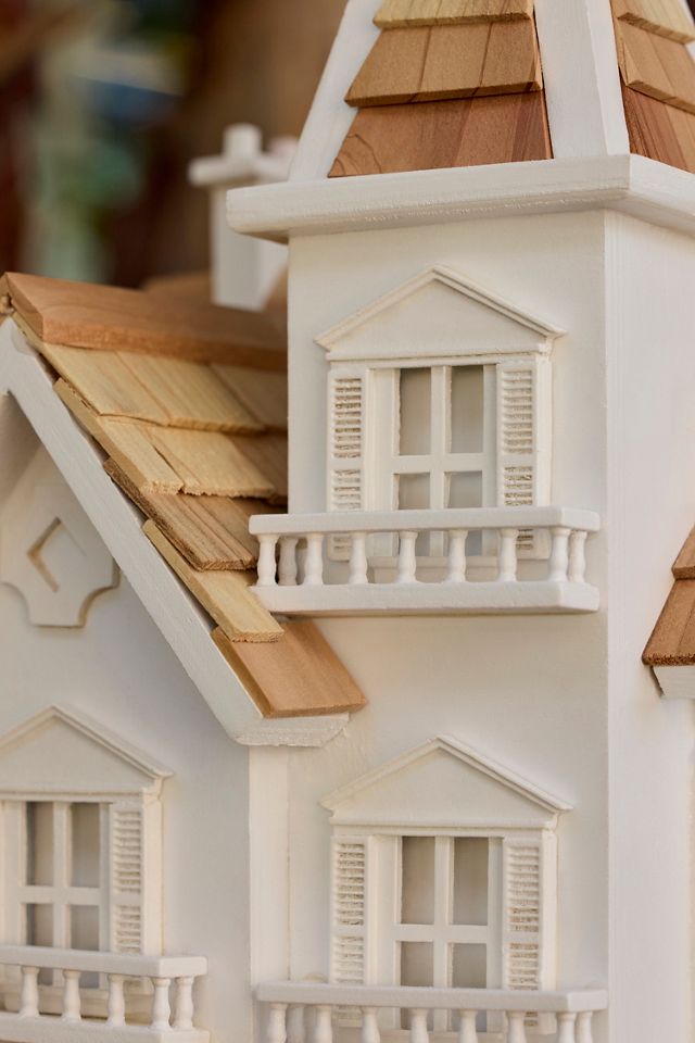 Victorian Manor Birdhouse #2