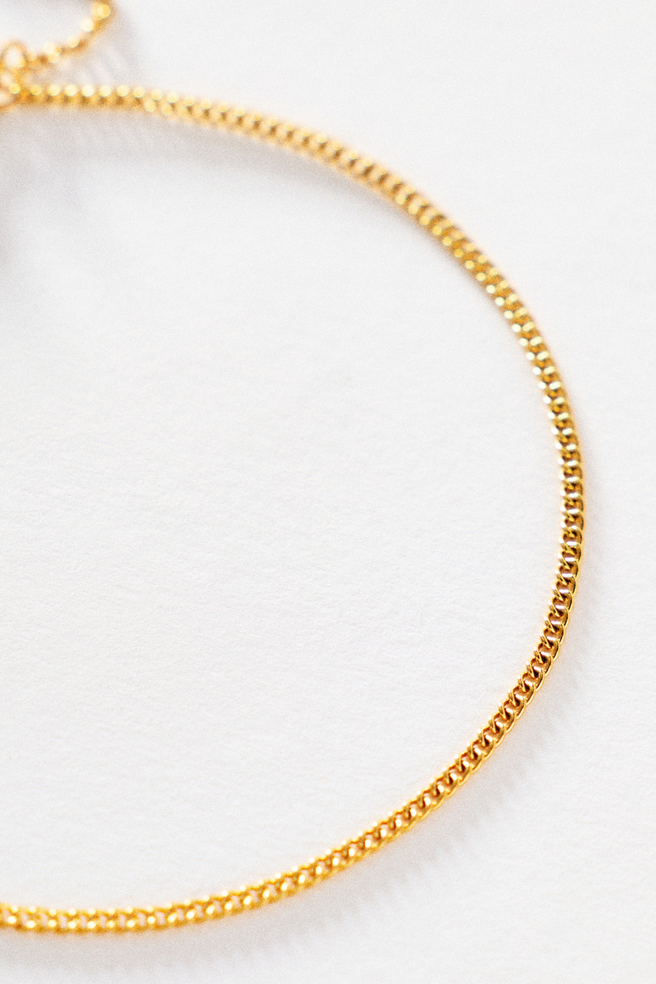 Water-Resistant Delicate Bracelet