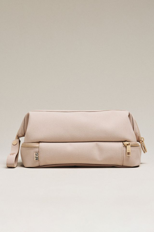 BÉIS The Dopp Kit #1