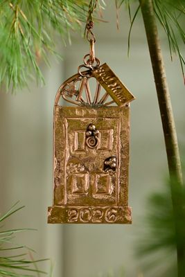 Holiday Doorstep 2026 Commemorative Copper Ornament