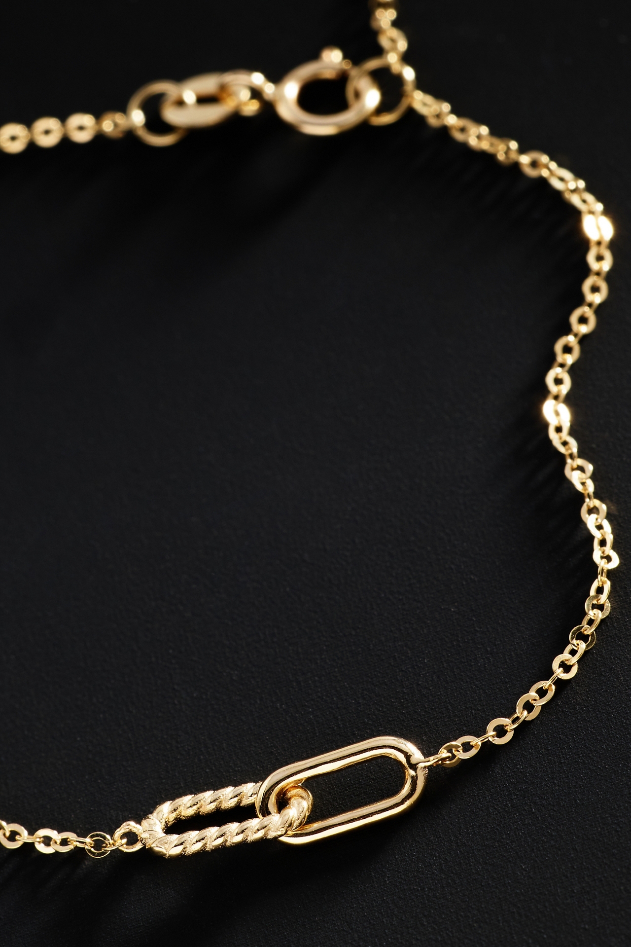 Ana Luisa Solid Gold Twisted Link Bracelet