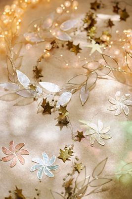 Capiz Leaves Garland