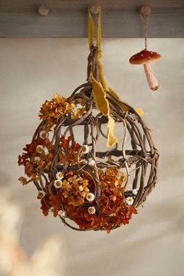 Hanging Vine Sphere