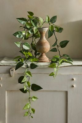 Faux Trailing Leafy Vine Spray
