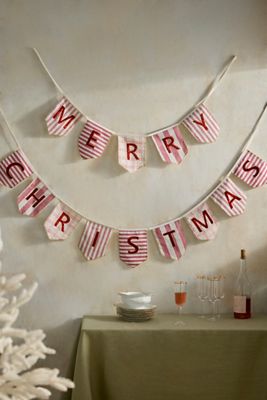 Merry Christmas Velvet Garland