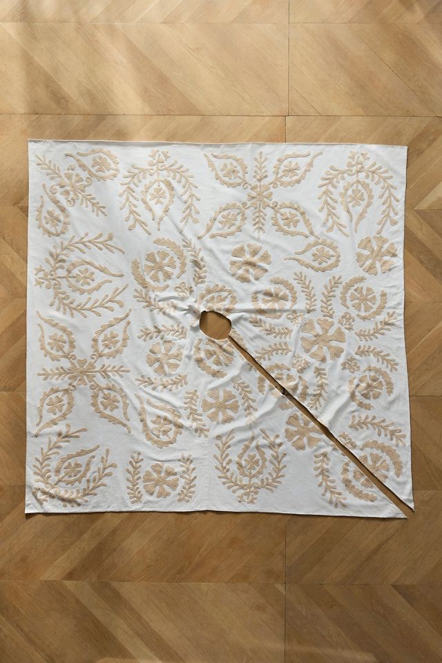 Crewel Stitch Cotton Scarf Tree Skirt #1