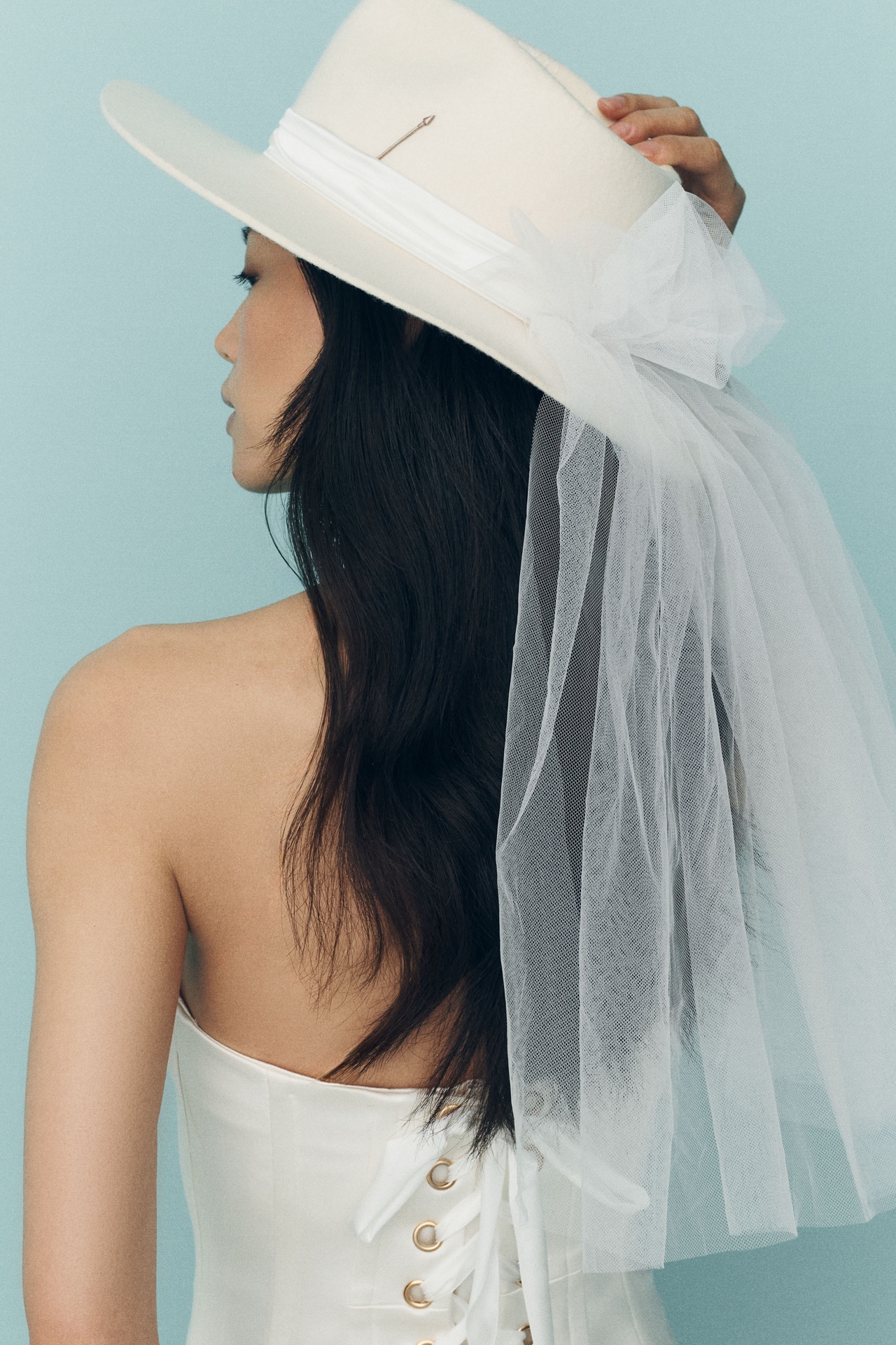 Meshika Happily Ever After Hat With Veil