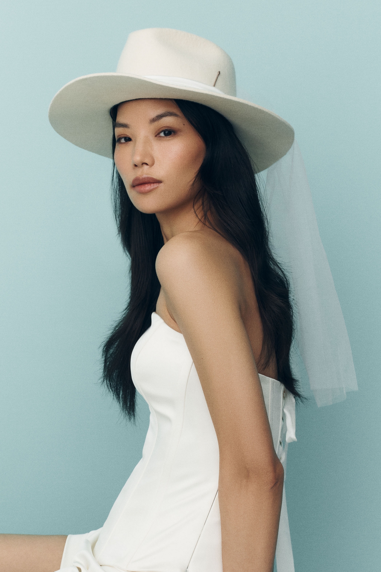 Meshika Happily Ever After Hat With Veil