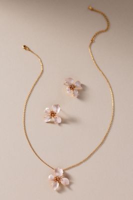 Lilly Floral Earrings and Necklace Set