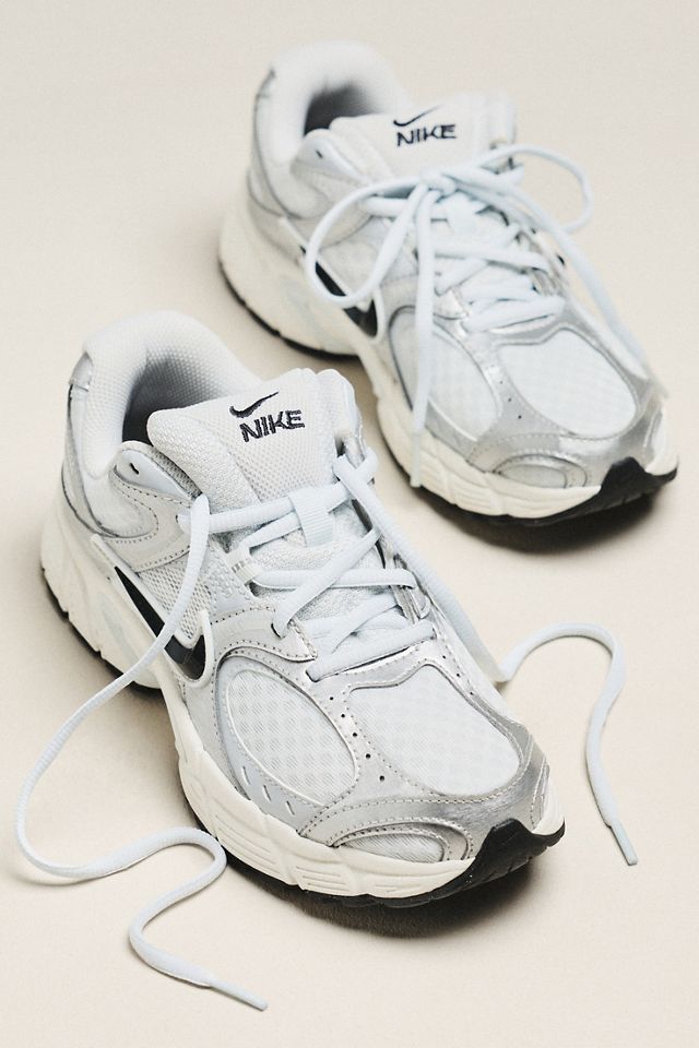 Nike V2K Run Prm Sneakers #1