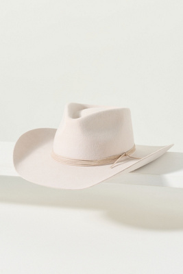 Wyeth Vega Rancher In White