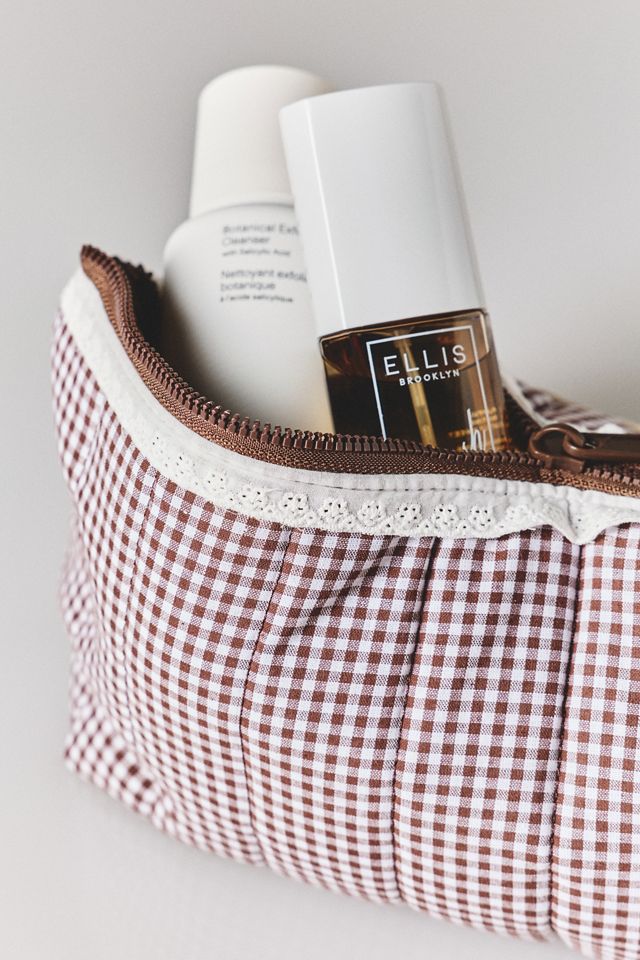 The Flat Lay Co. Essential Pouch #1
