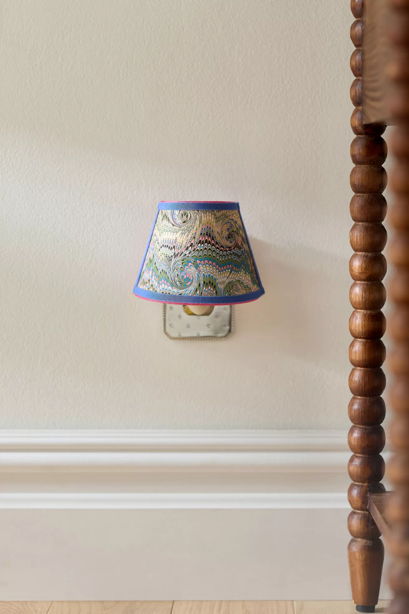 Shandells Marbled Paper Shade Night Light - thumbnail 5