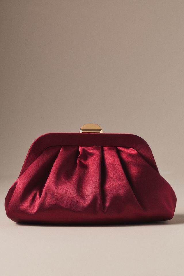 Urban Expressions Winter Clutch #1