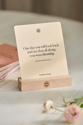 Gratitude Reminders Quote Cards + Stand