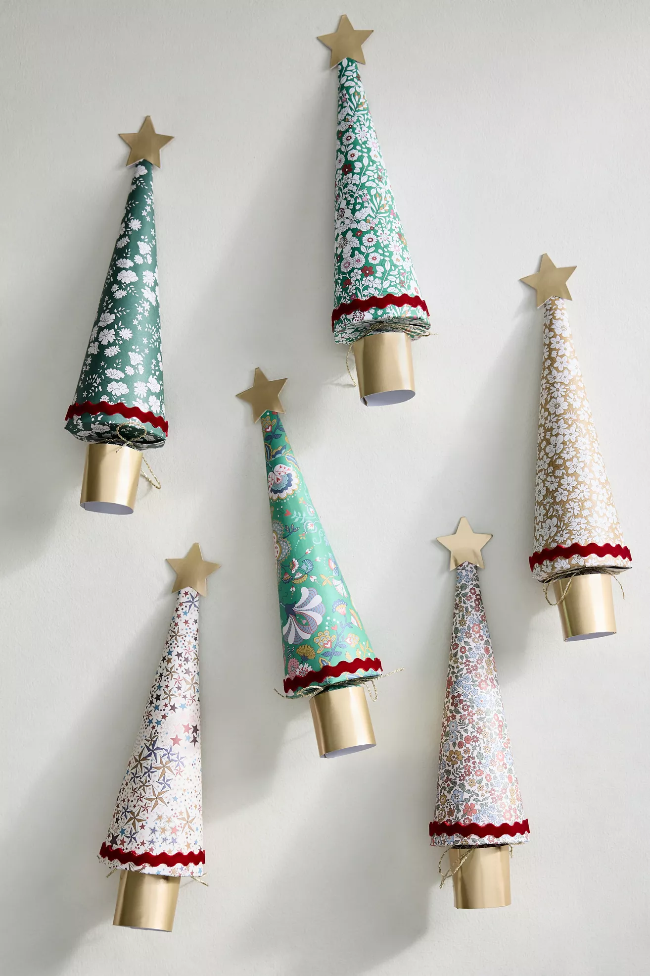 Terrain Liberty Christmas Tree Party Crackers, Set of 6