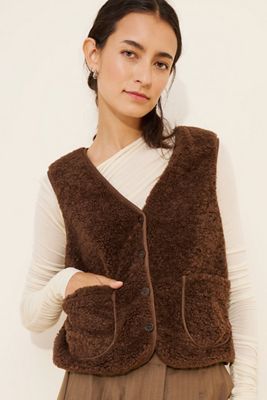 Flat White Boxy V-Neck Sherpa Vest