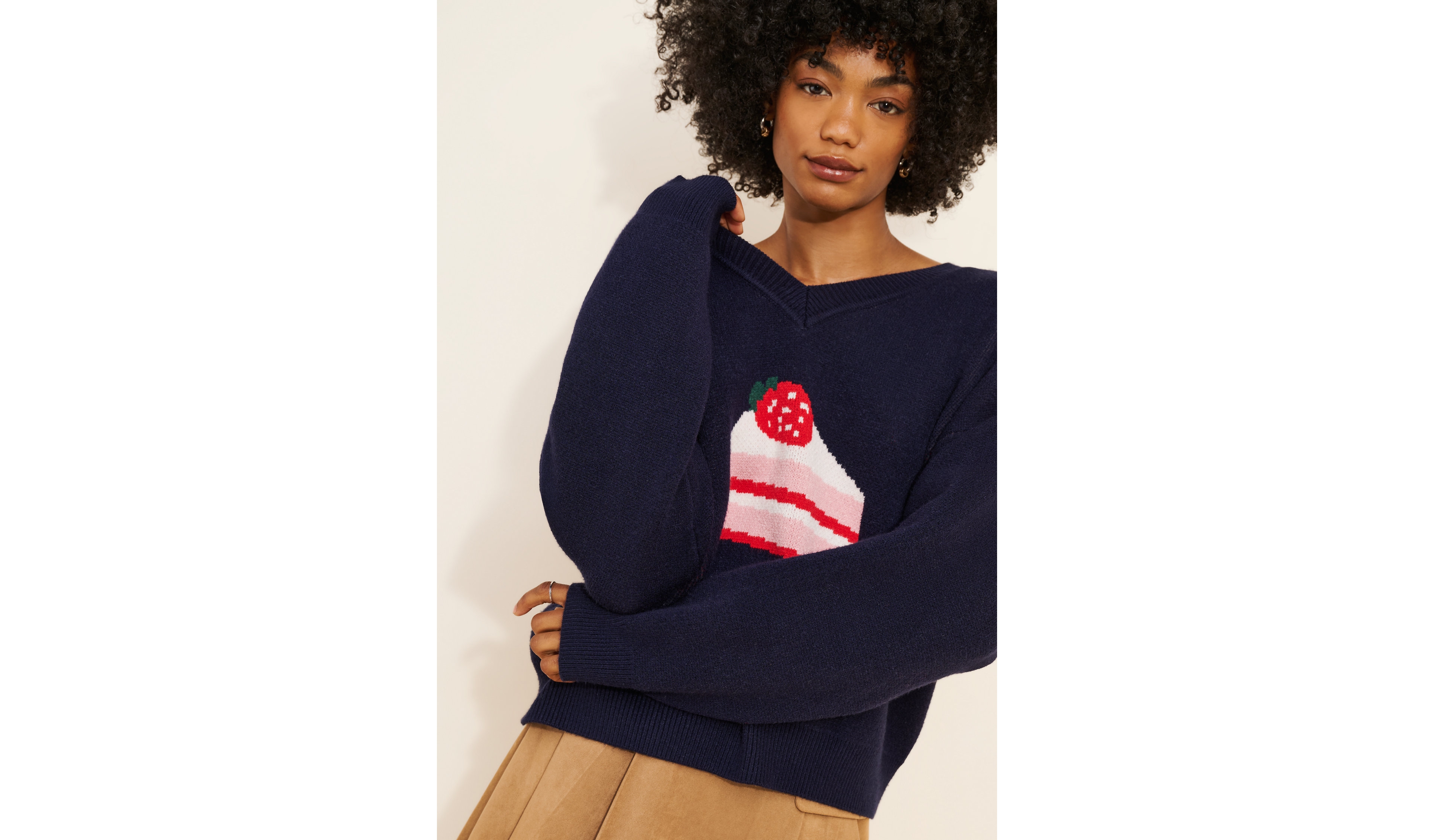 Flat White Cake Motif Sweater