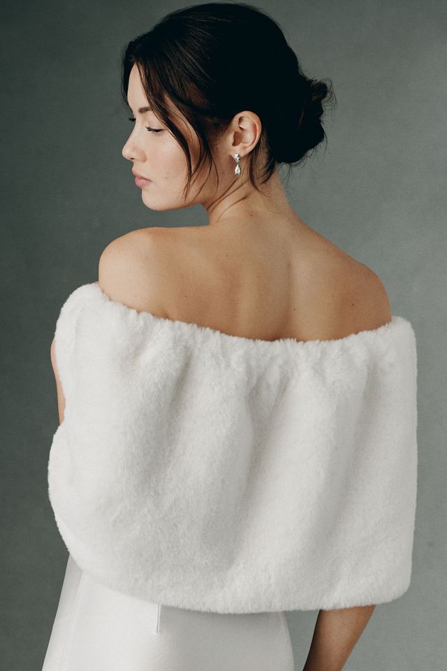 Elliatt Mary Faux Fur Shawl #2