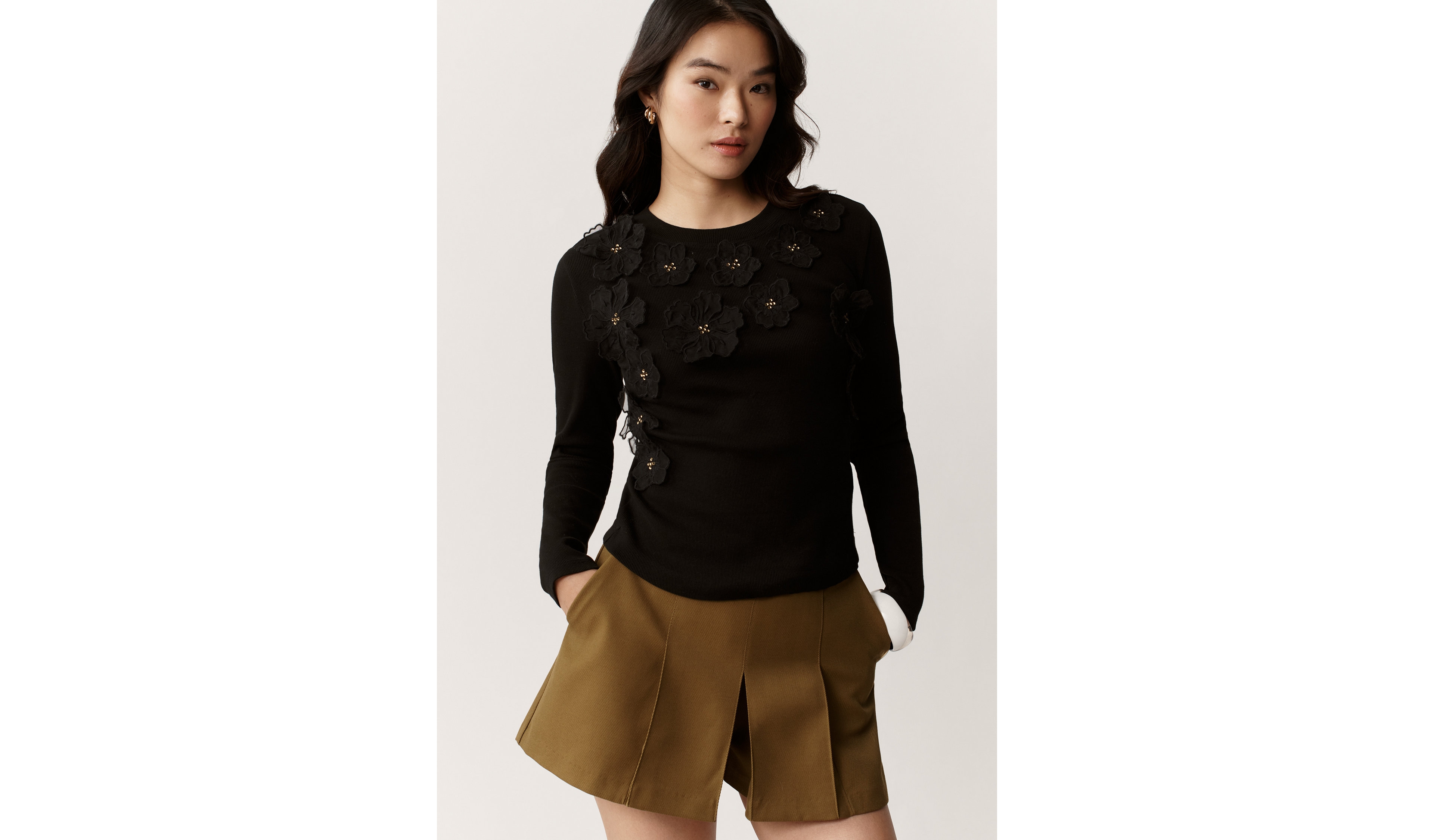 3D Floral Crew-Neck Top