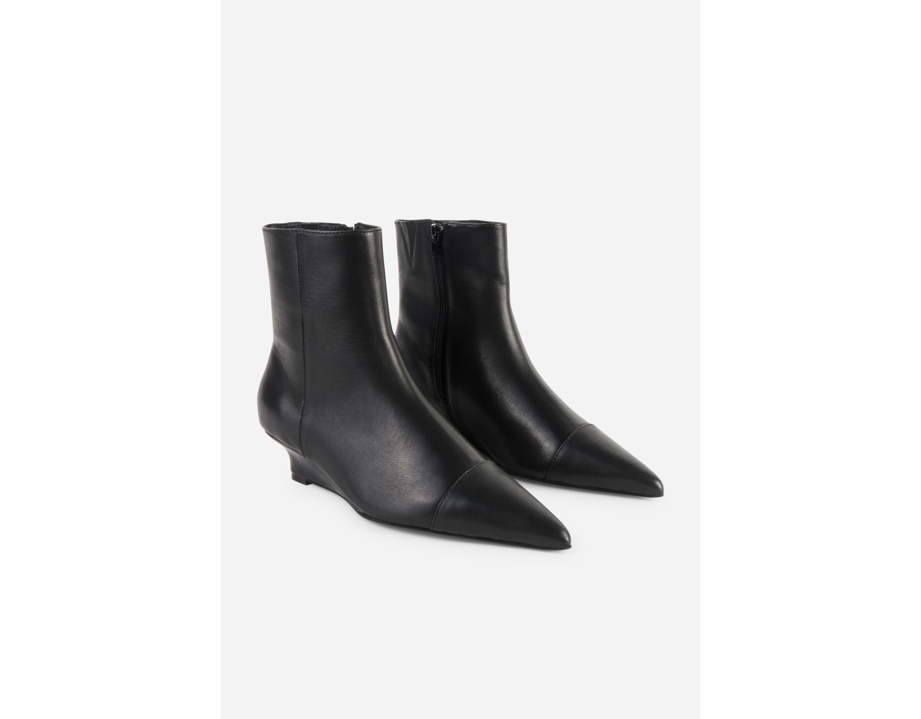Intentionally Blank Lexicon Kitten Heel Boots