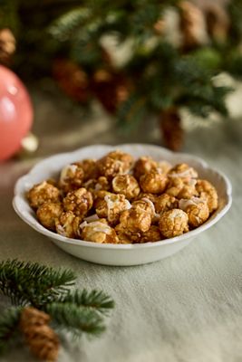 Poppy Frosted Gingerbread Caramel Popcorn