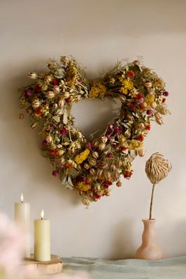 Happy Heart Dried Wreath