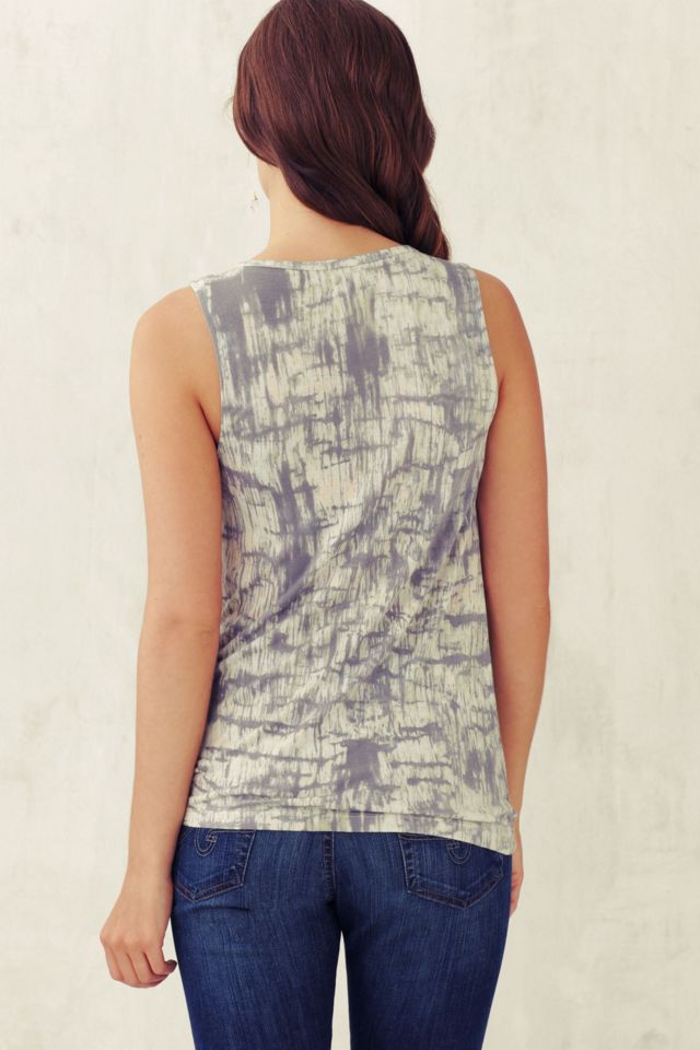 Drifting Dawn Tank #3