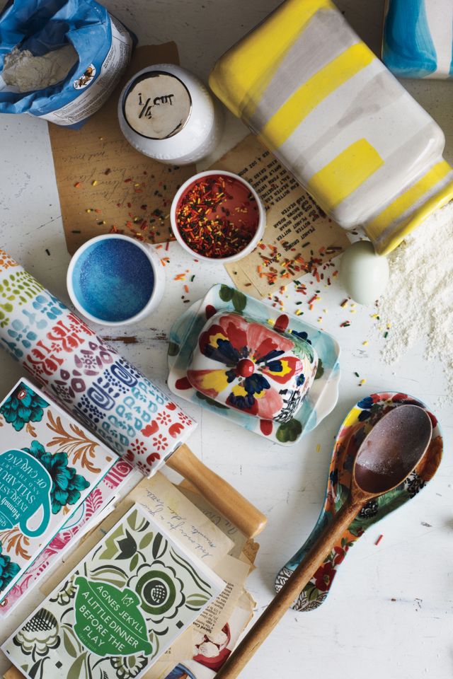 Painted Amaryllis Spoon Rest #2