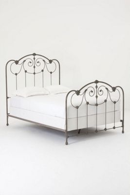 Lydia Bed