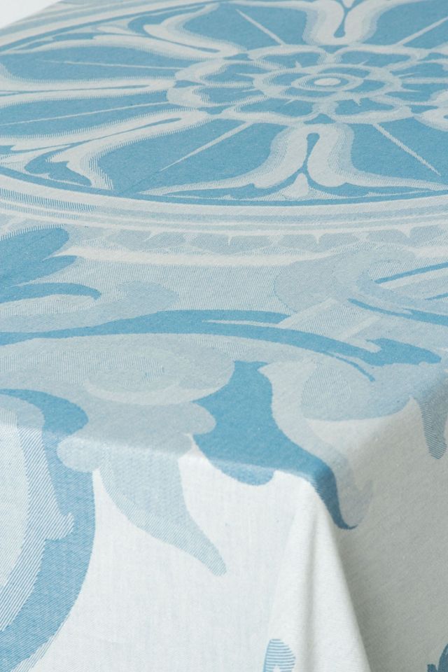 Medallion Jacquard Tablecloth #1