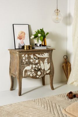 Epoque Dresser