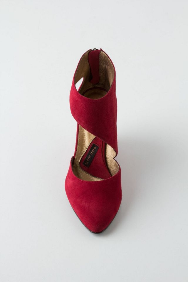 Pointed Cutout Wedges #6