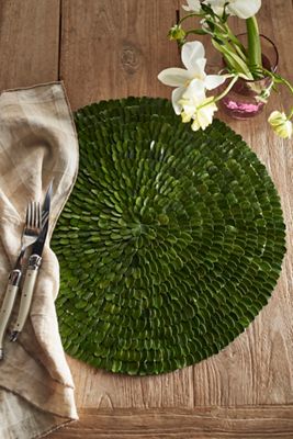 Preserved Boxwood Placemat