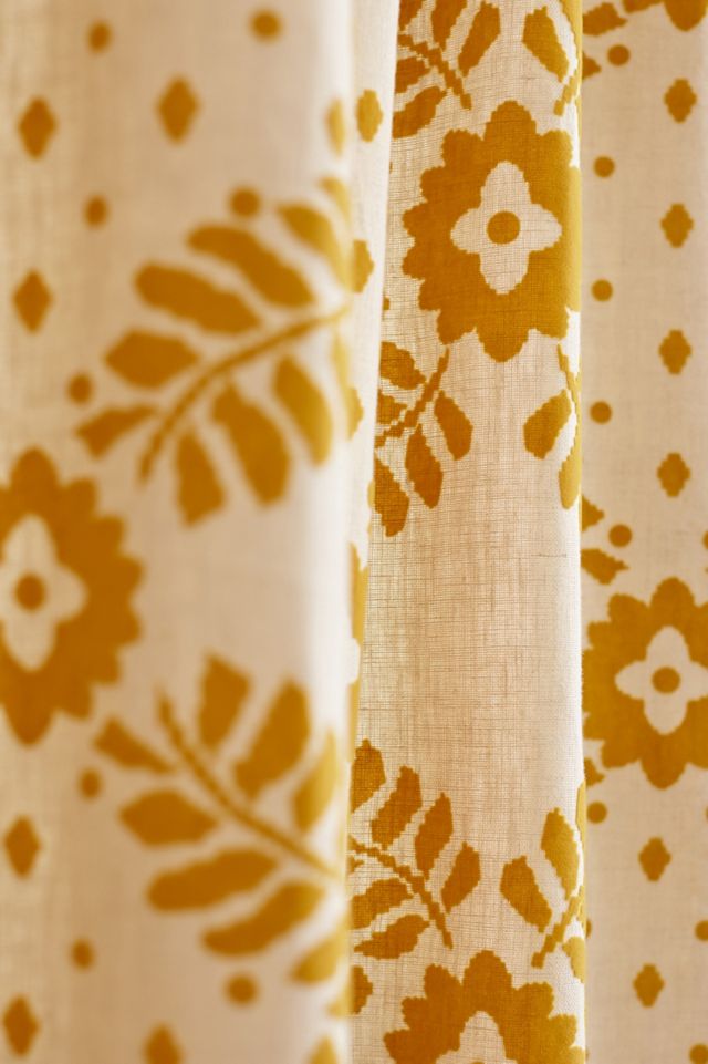 Karelia Brocade Curtain #2