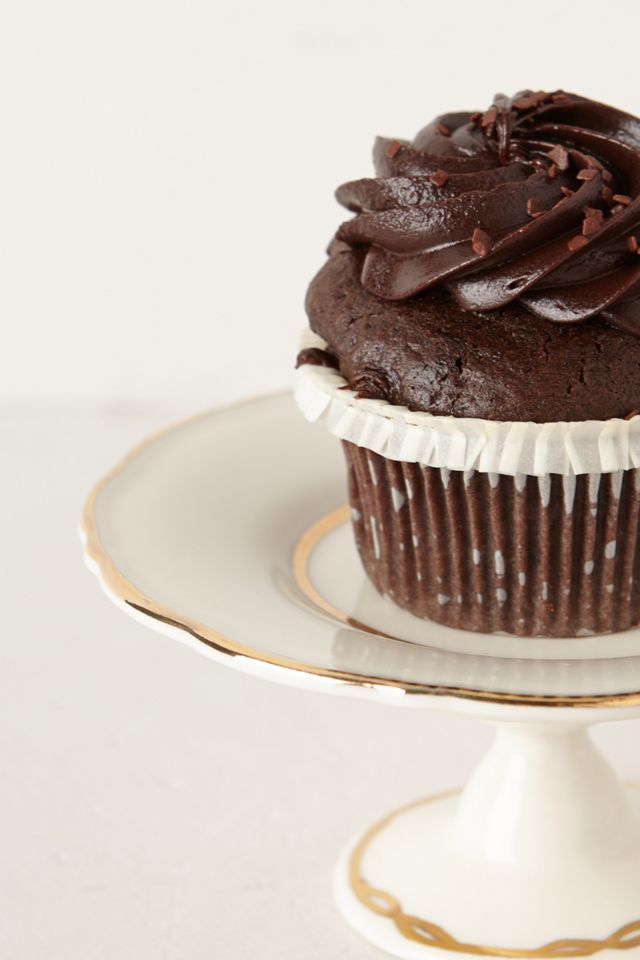 Gold-Trimmed Cupcake Stand #2