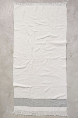 Linen-Edged Towel Collection