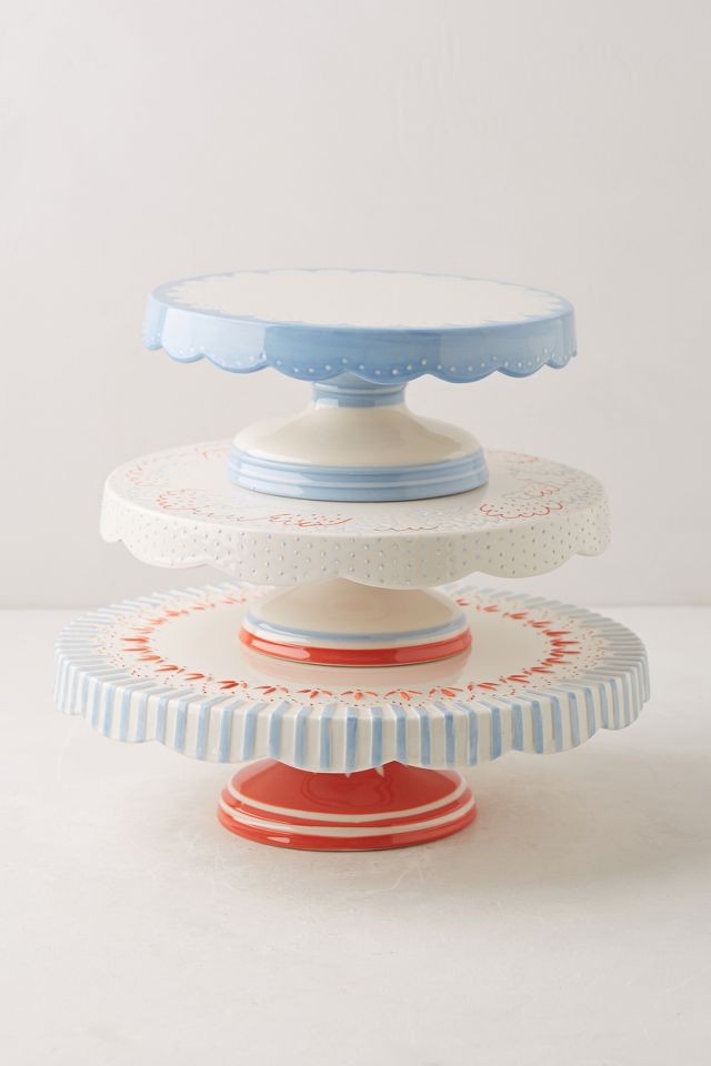 Scalloped clearance cake stand